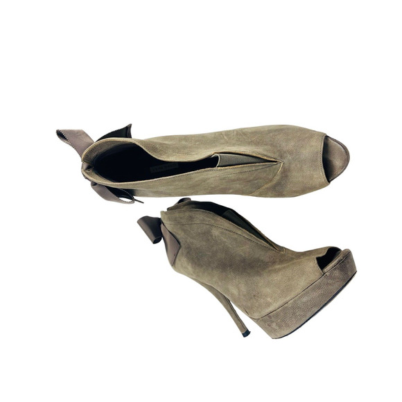 Vera Wang Womens Royce Back Bow Stiletto Heels Peep Toe Pump Brown Size 10M - Picture 3 of 13